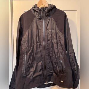 Women’s Columbia Omni-Tech Jacket